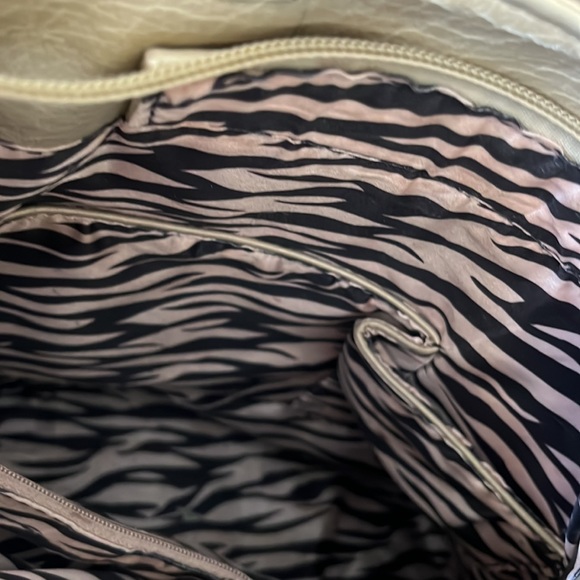 Purse - Picture 10 of 14